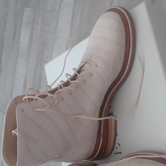 GABRIELA HEARST..host pick 9/16...ROBIN BOOT..38 - Picture 3 of 12